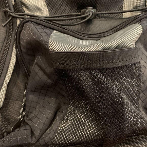 NWOT - Targus Backpack - Picture 5 of 7